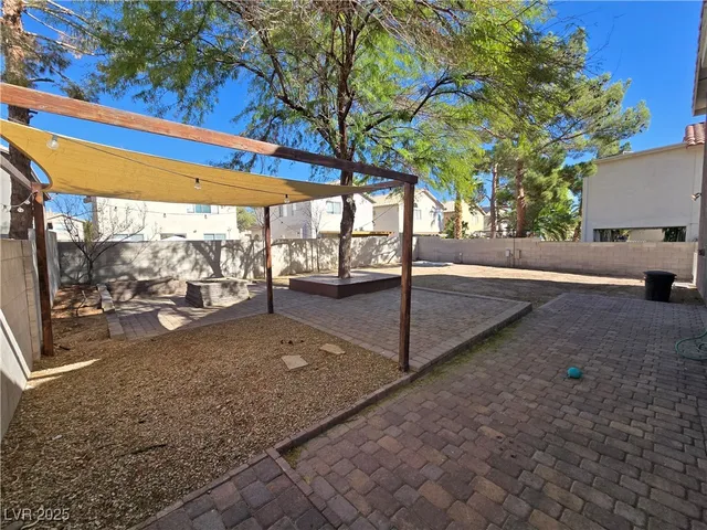 $2,523 | 8528 West Gilmore Avenue, Las Vegas, NV 89129