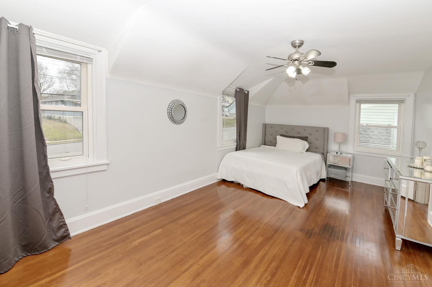 3606 Madison Road Cincinnati, OH 45209 - Photo 10 of 22