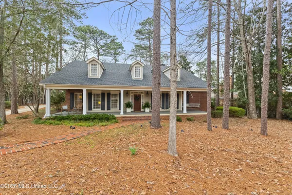 $715,000 | 113 Bedford Road, Hattiesburg, MS 39402
