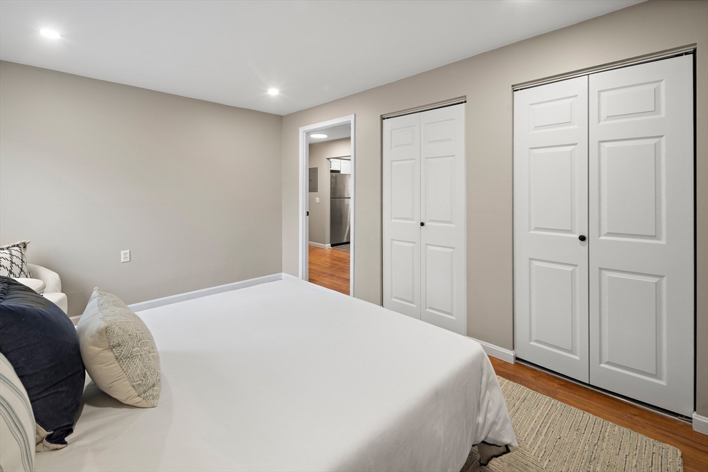 6 Beal's Cove Road, Unit H Hingham, MA 02043 - Photo 11 of 15