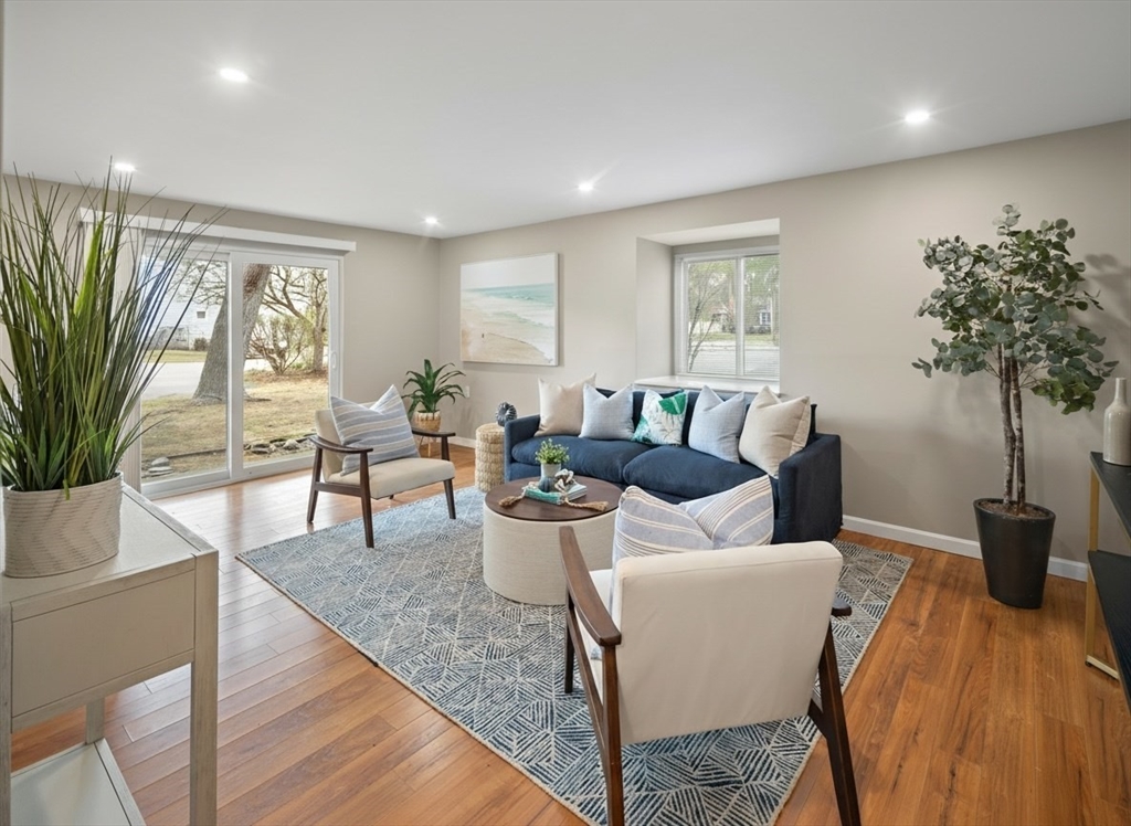 6 Beal's Cove Road, Unit H Hingham, MA 02043 - Photo 6 of 15