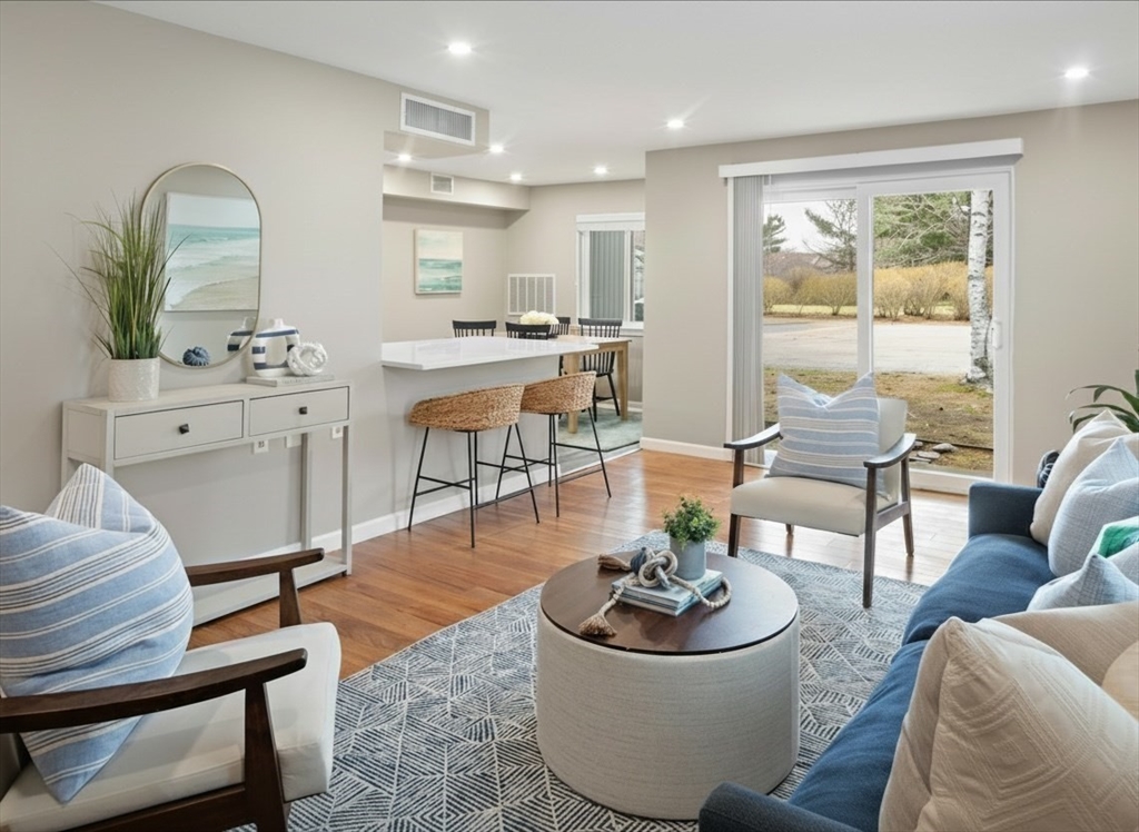 6 Beal's Cove Road, Unit H Hingham, MA 02043 - Photo 8 of 15