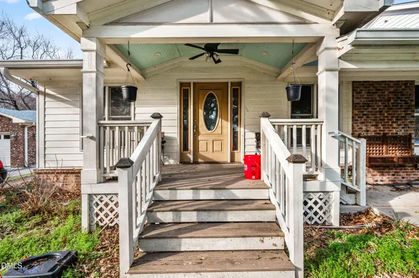 $488,850 | 810 Bryn Mawr Court, Apex, NC 27502