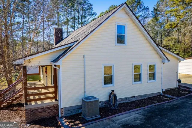 $329,900 | 110 Bartlett Circle, Bowdon, GA 30108