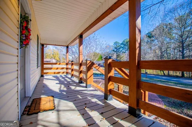 $329,900 | 110 Bartlett Circle, Bowdon, GA 30108