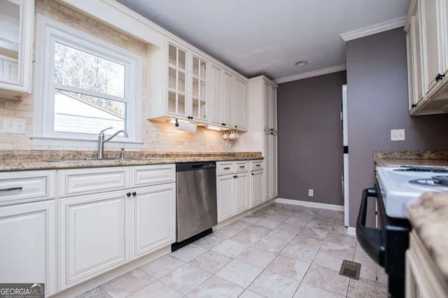 $329,900 | 110 Bartlett Circle, Bowdon, GA 30108