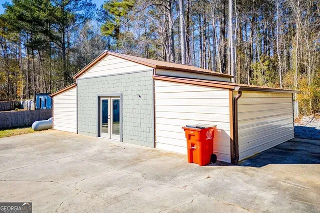 $329,900 | 110 Bartlett Circle, Bowdon, GA 30108