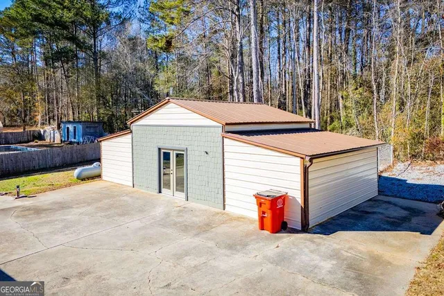 $329,900 | 110 Bartlett Circle, Bowdon, GA 30108