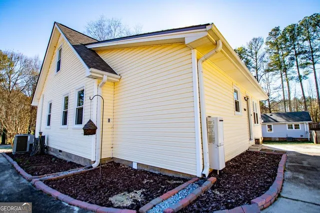 $329,900 | 110 Bartlett Circle, Bowdon, GA 30108