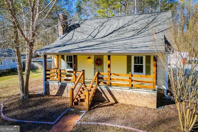 $329,900 | 110 Bartlett Circle, Bowdon, GA 30108