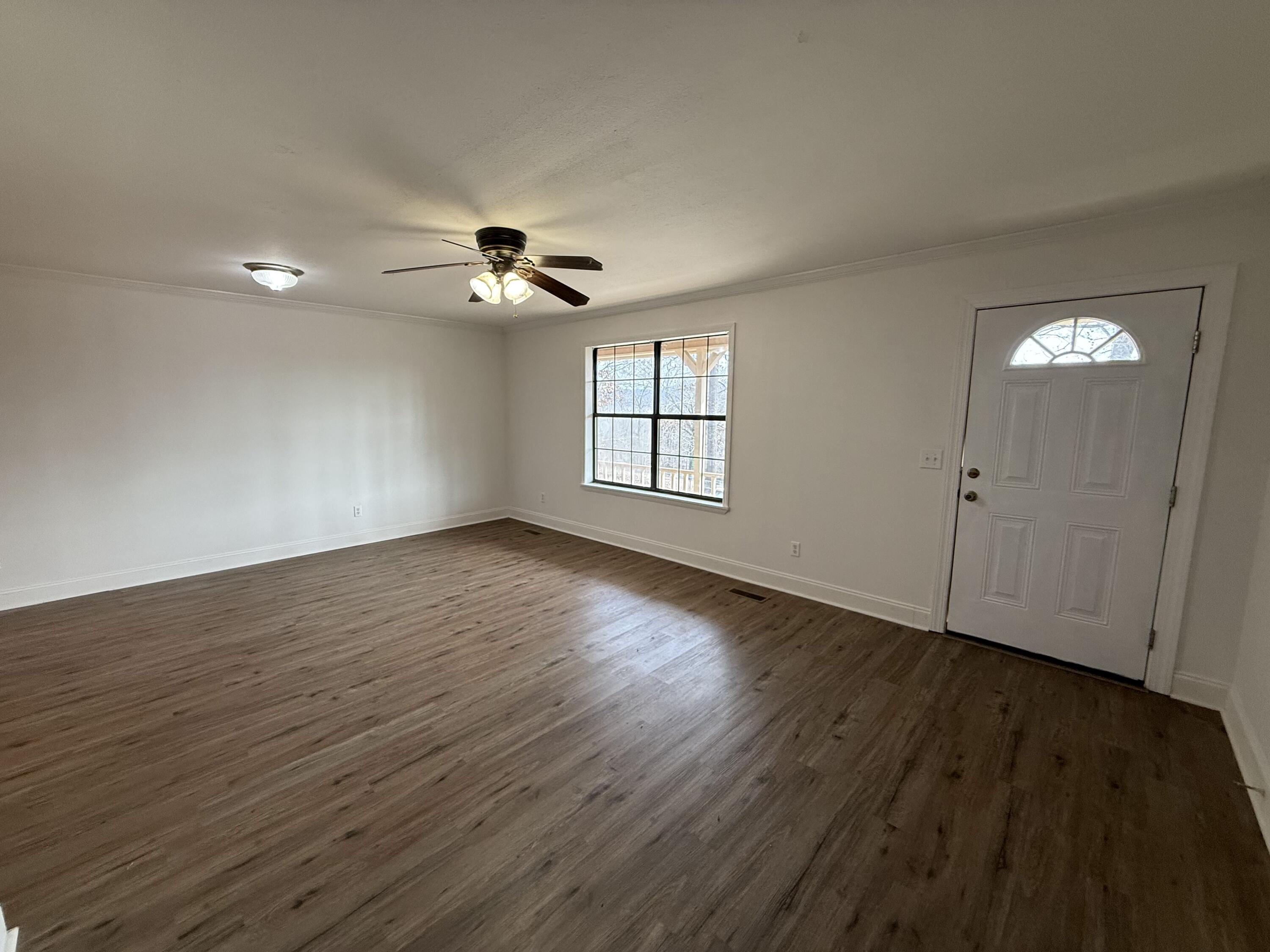 361 Knollwoods Road Jasper, TN 37347 - Photo 3 of 16 IMG_8789