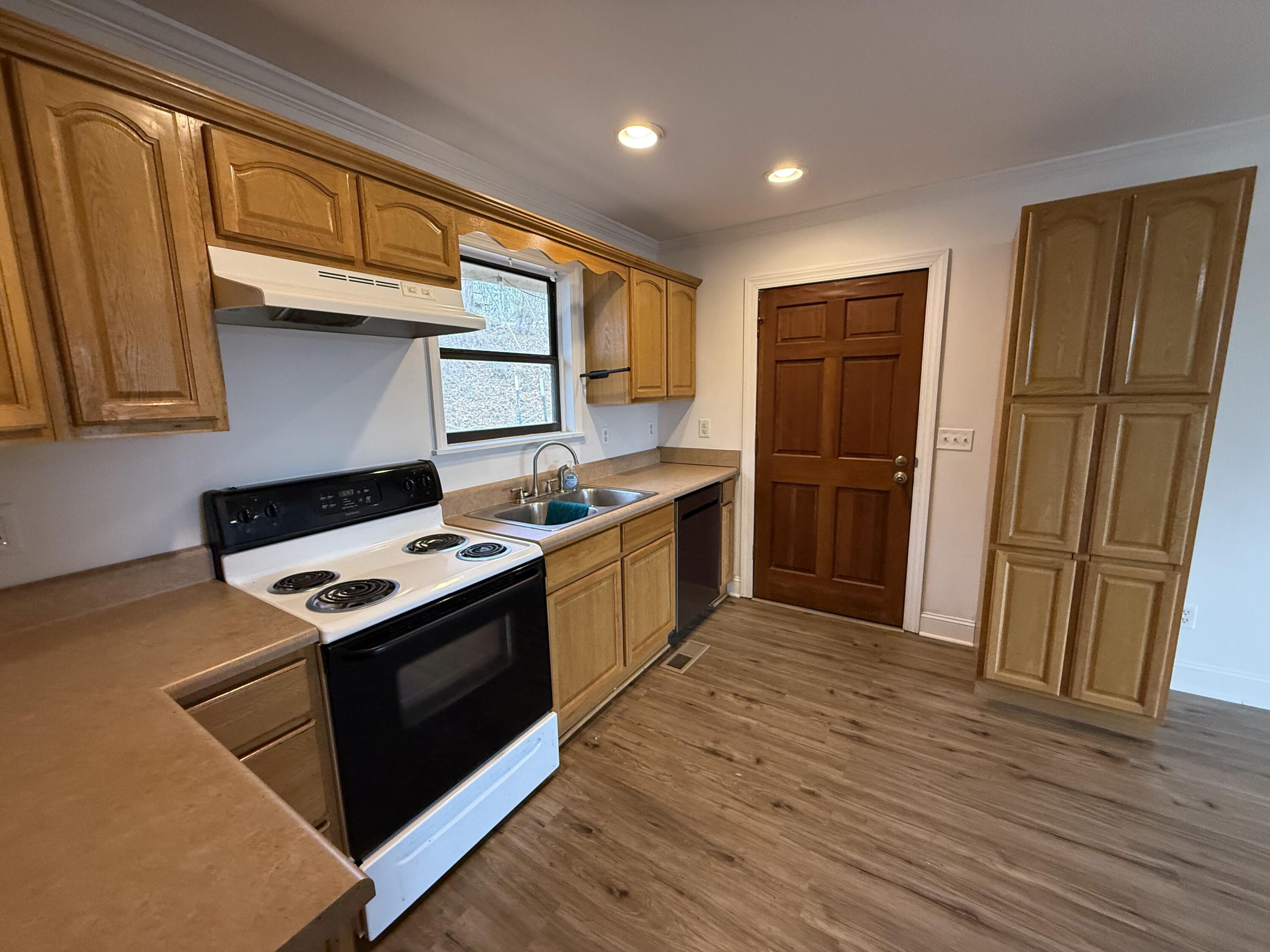 361 Knollwoods Road Jasper, TN 37347 - Photo 5 of 16 IMG_8784