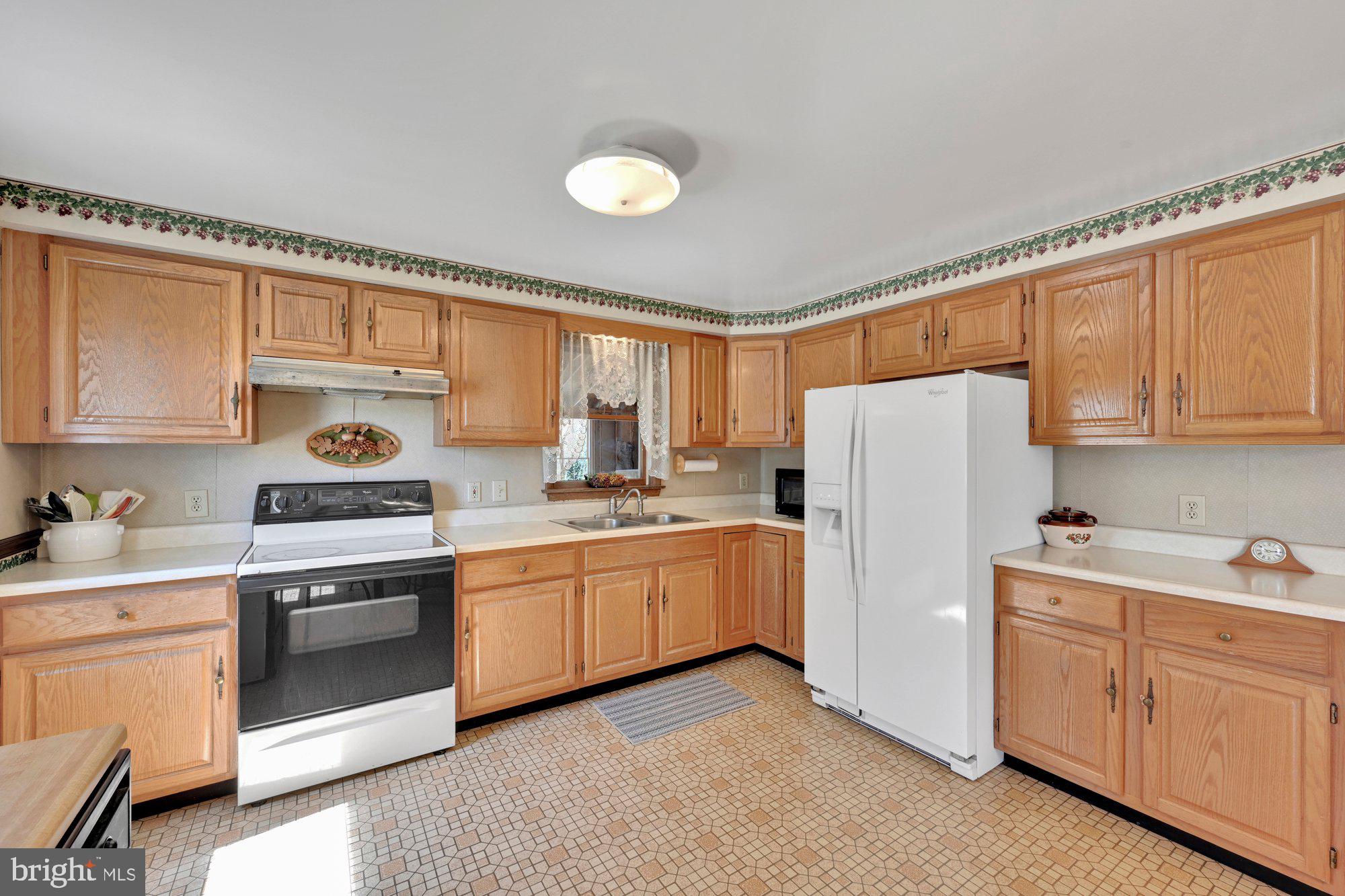 14276 Ted Wallace Road Brogue, PA 17309 - Photo 9 of 30