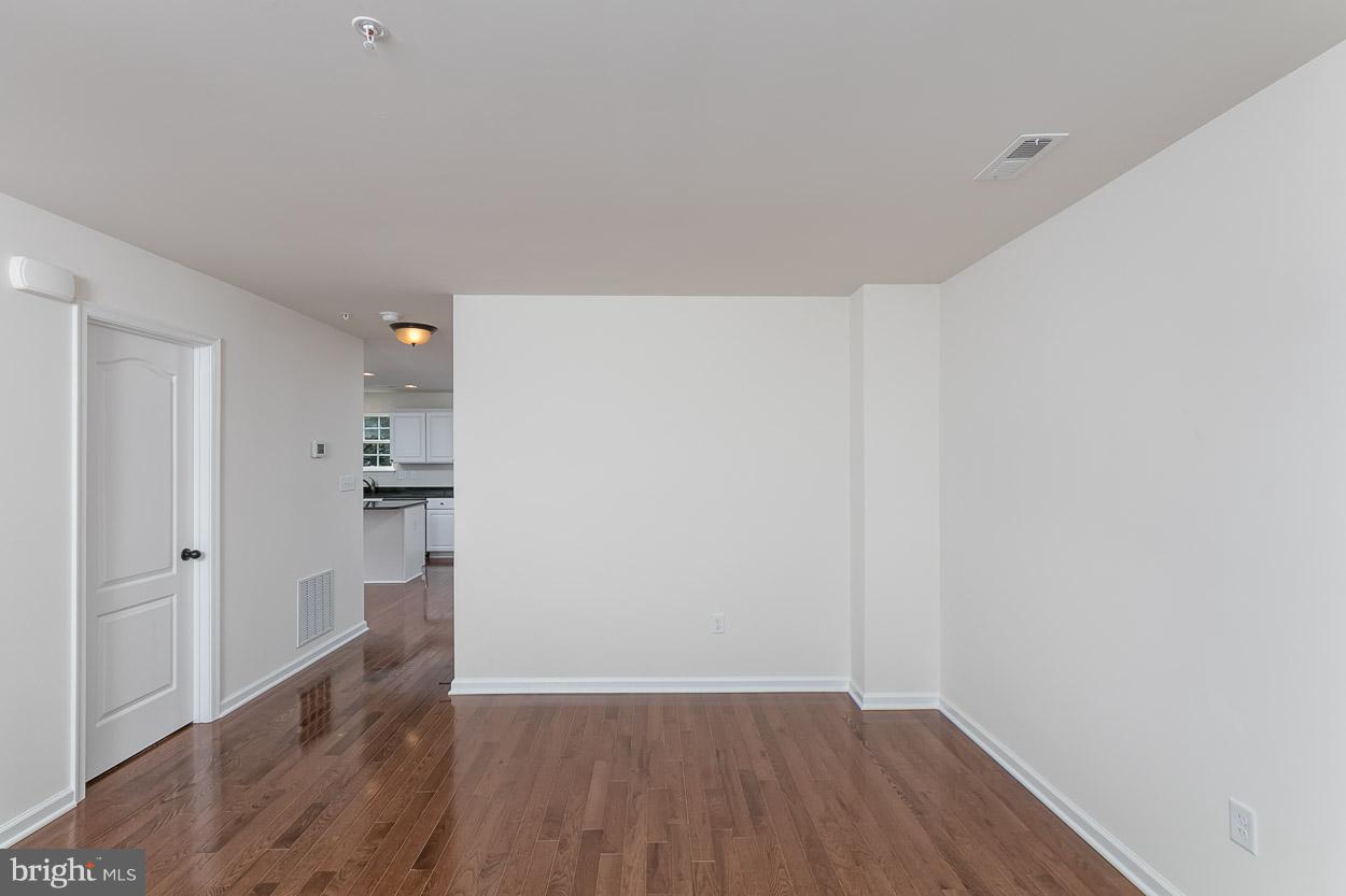 7113 Greenbank Road Baltimore, MD 21220 - Photo 14 of 30 Interior (General)