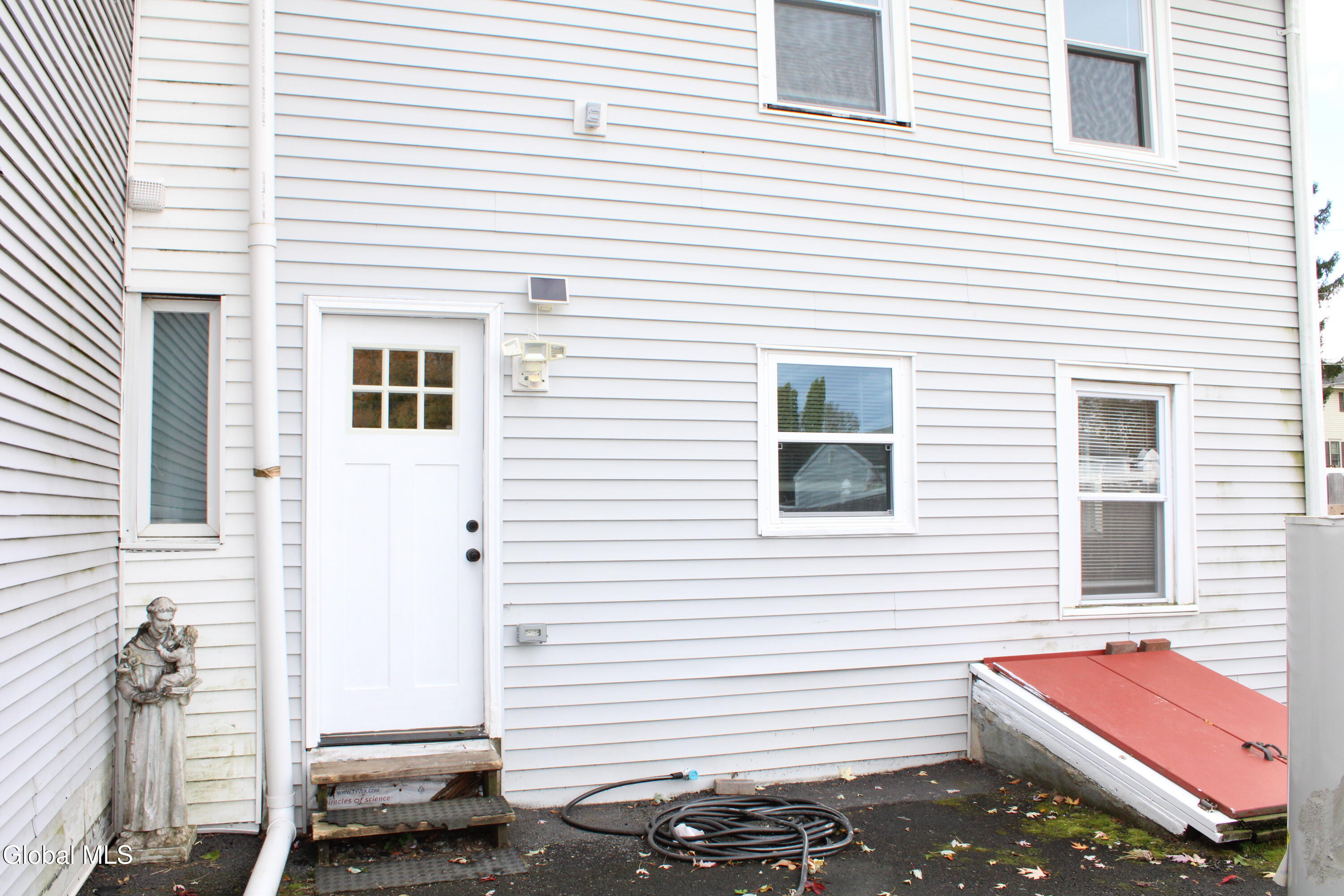 47 Chestnut Street Rensselaer, NY 12144 - Photo 27 of 29 IMG_1061