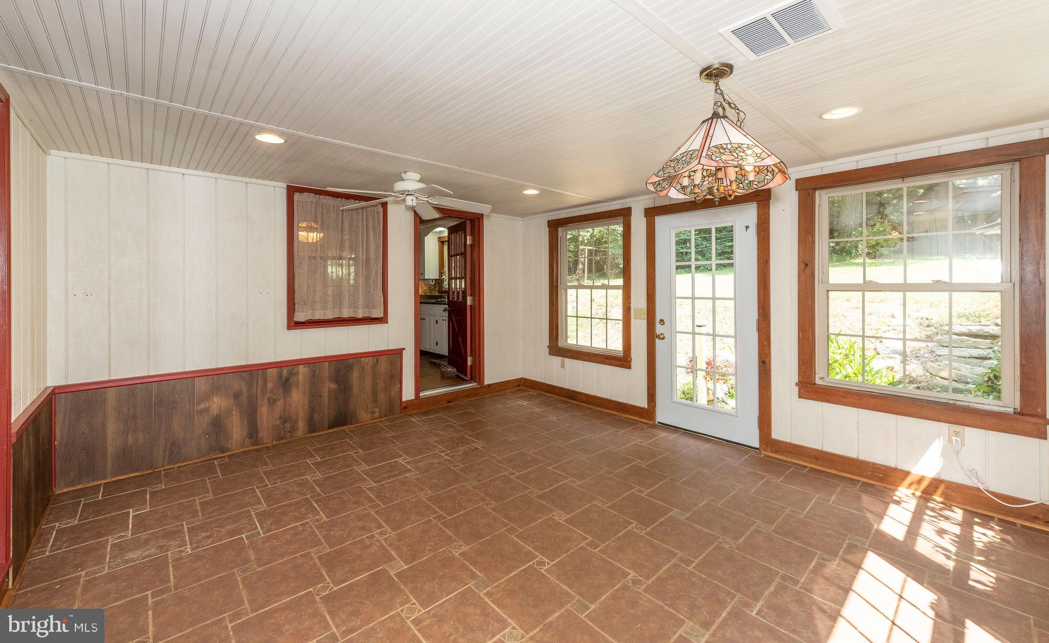 562 Musselman Road Hanover, PA 17331 - Photo 14 of 53