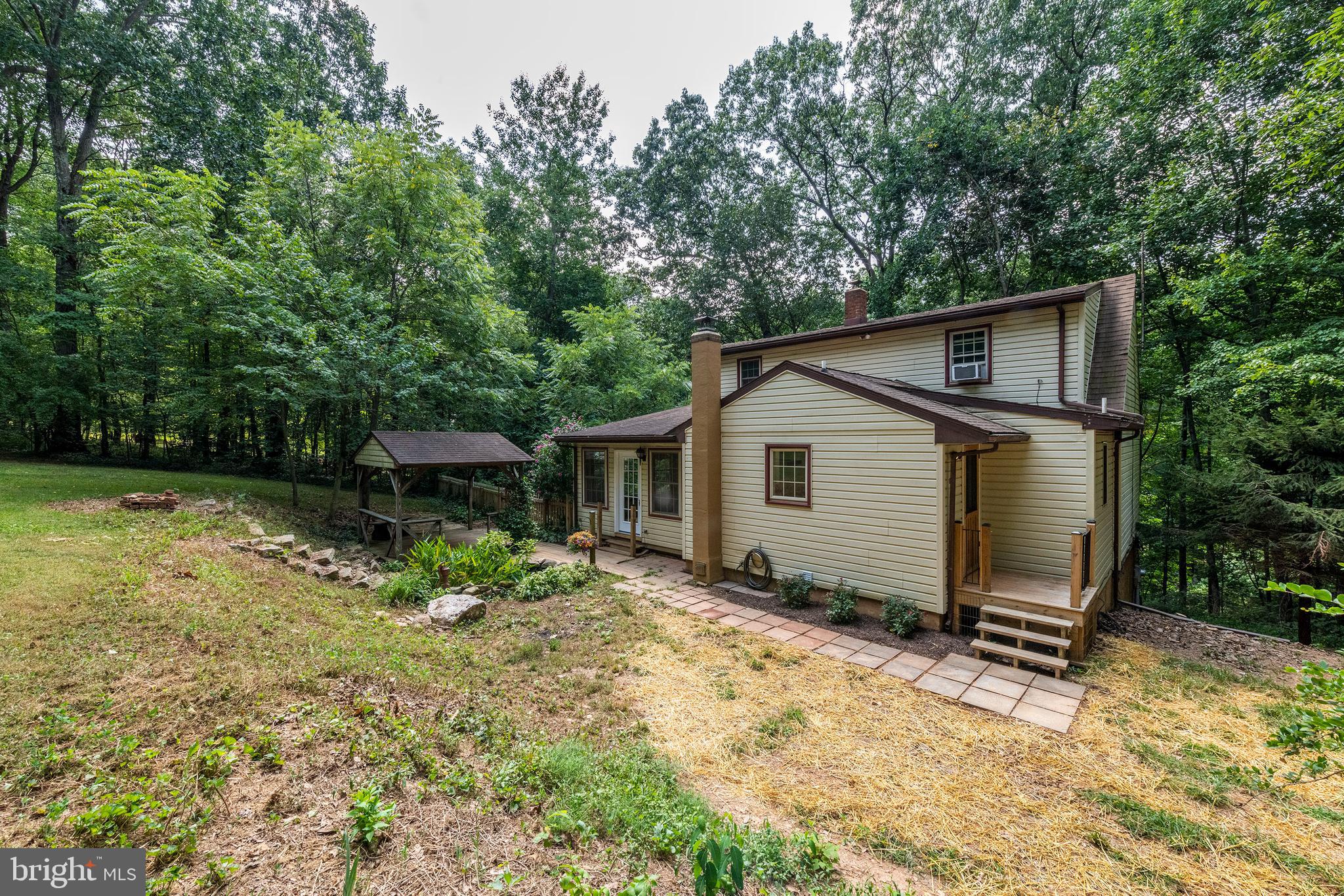 562 Musselman Road Hanover, PA 17331 - Photo 5 of 53