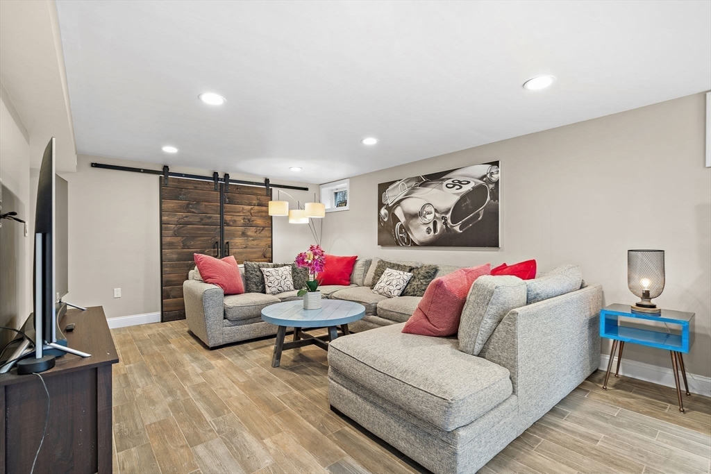 48 Chanticleer Road Sudbury, MA 01776 - Photo 33 of 37