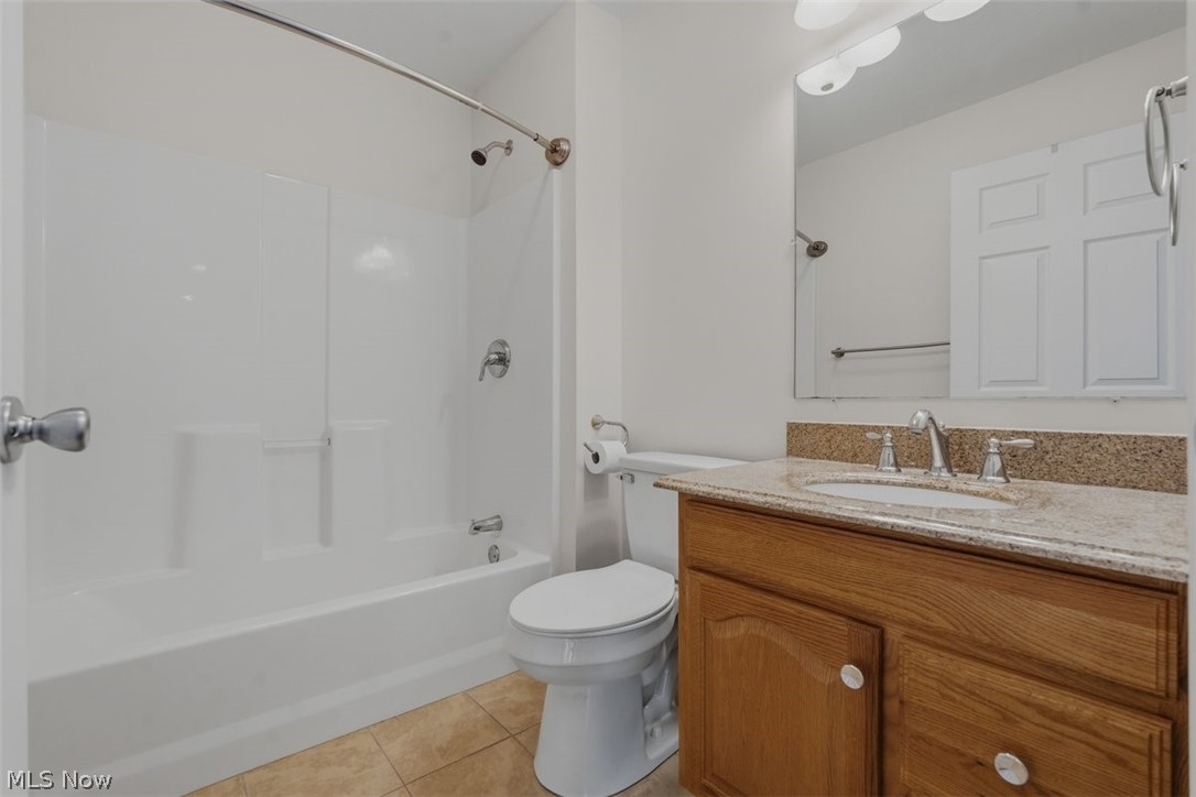 2575 Moody Ridge Road Vincent, OH 45784 - Photo 27 of 48 Full bathroom on the main level