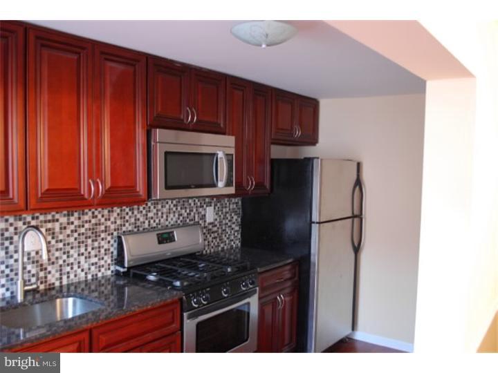 1317 Pennington Road Philadelphia, PA 19151 - Photo 2 of 4 Kitchen