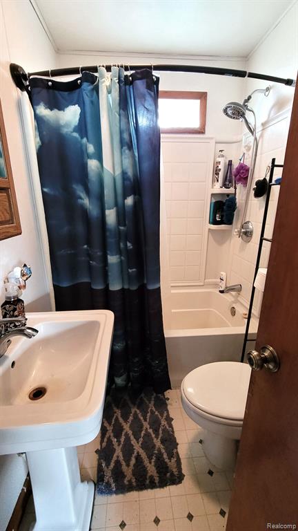 8290 Lake Road Montrose, MI 48457 - Photo 11 of 19