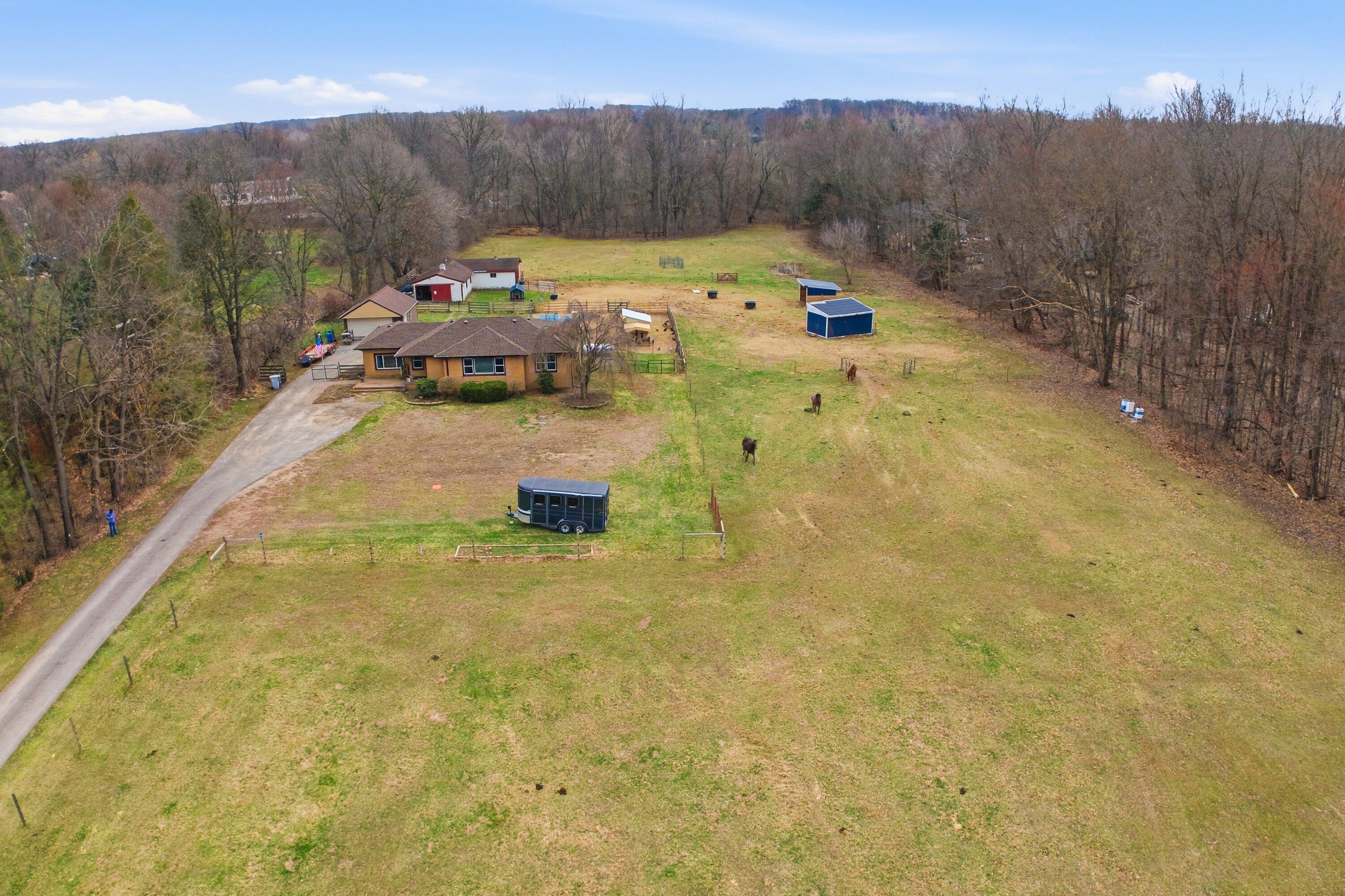 58765 Travis Road New Hudson, MI 48165 - Photo 1 of 31 Travis_65