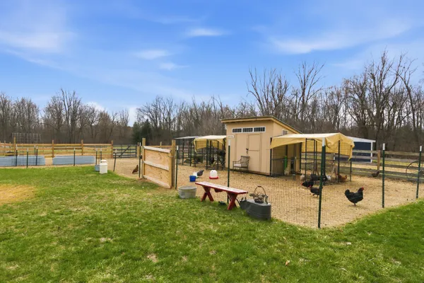 $525,000 | 58765 Travis Road, New Hudson, MI 48165