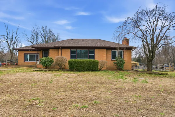 $525,000 | 58765 Travis Road, New Hudson, MI 48165