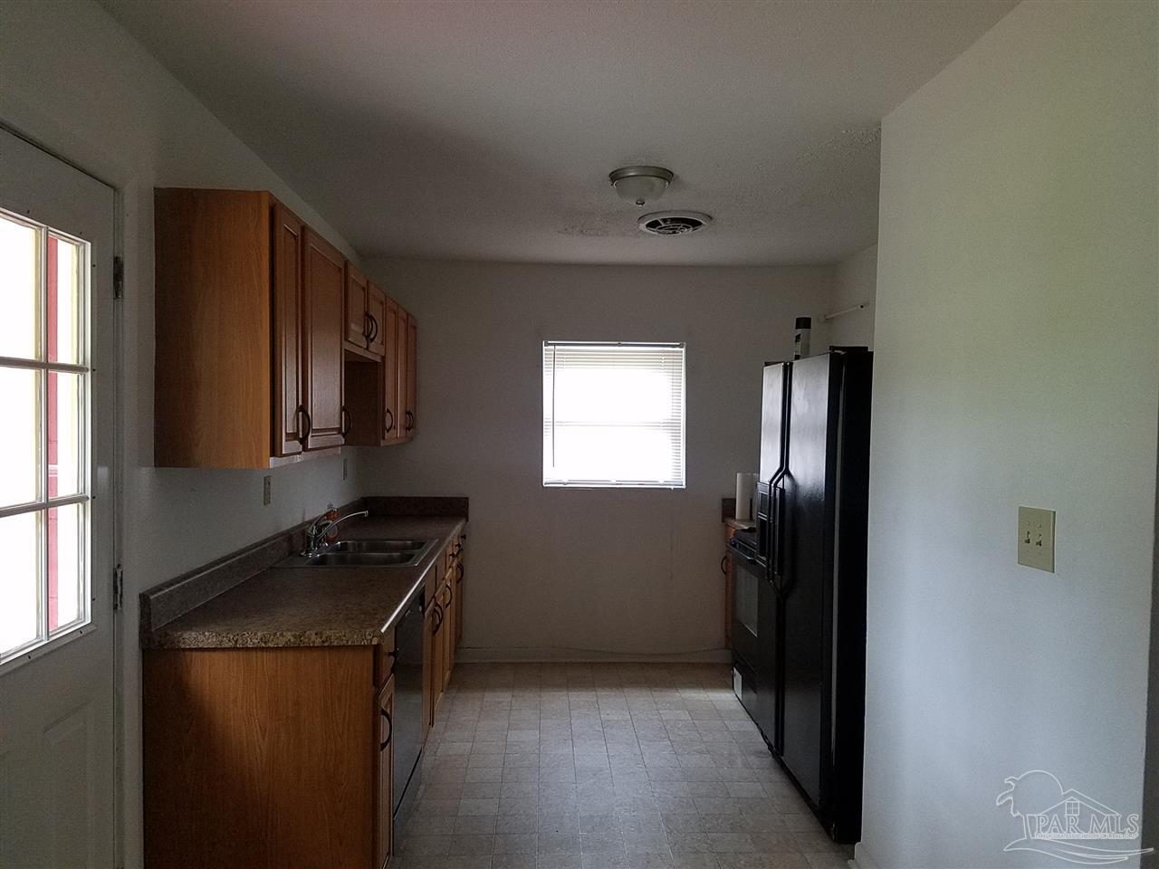 6426 Wagner Road Pensacola, FL 32505 - Photo 4 of 8