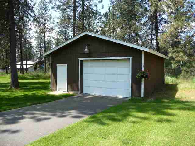 28203 North Piney Ridge Road Chattaroy, WA 99003 - Photo 9 of 9 Gallery Image 9