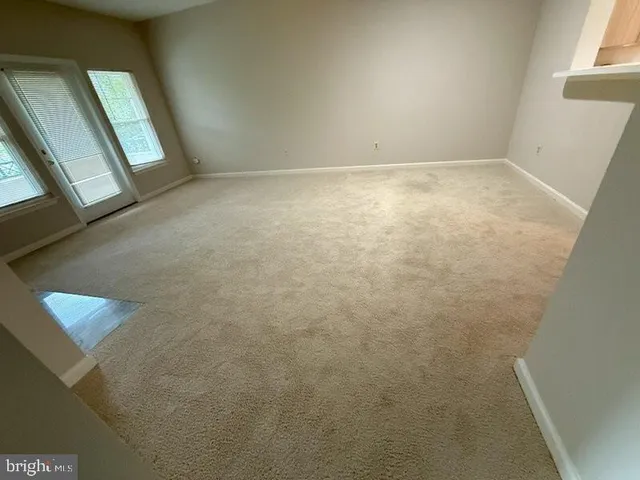 $2,000 | 12012 Taliesin Place, Unit 24, Reston, VA 20190