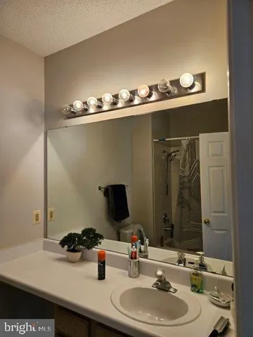 $2,000 | 12012 Taliesin Place, Unit 24, Reston, VA 20190