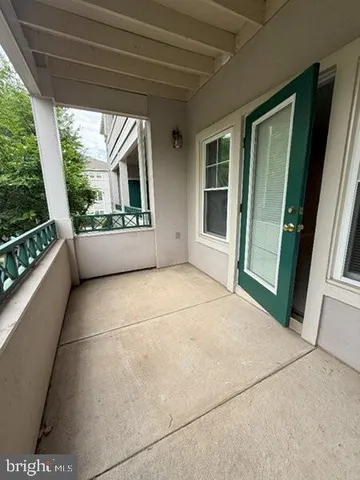 $2,000 | 12012 Taliesin Place, Unit 24, Reston, VA 20190