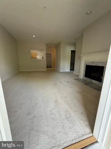 $2,000 | 12012 Taliesin Place, Unit 24, Reston, VA 20190