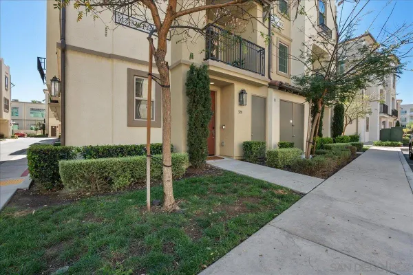 $774,000 | 328 Paddle Court, Santee, CA 92071