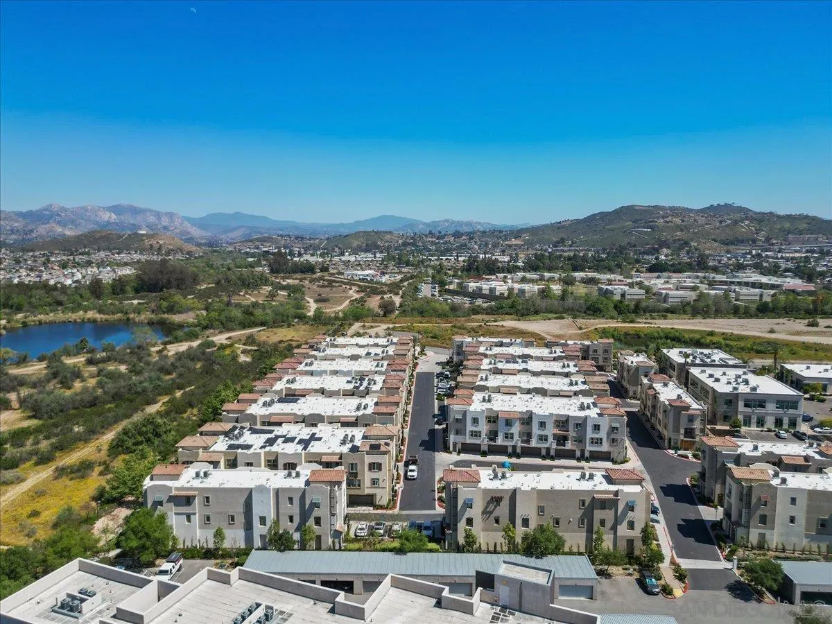 328 Paddle Court Santee, CA 92071 - Photo 35 of 45