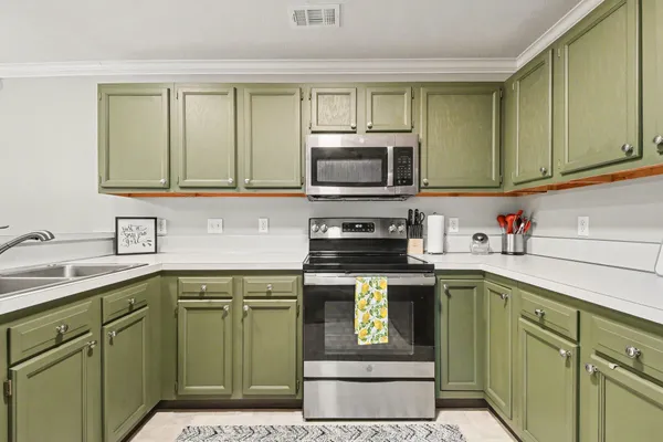 $220,000 | 8624 South Jasonville Court Southeast, Caledonia, MI 49316