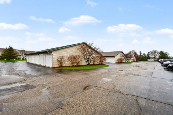 $220,000 | 8624 South Jasonville Court Southeast, Caledonia, MI 49316