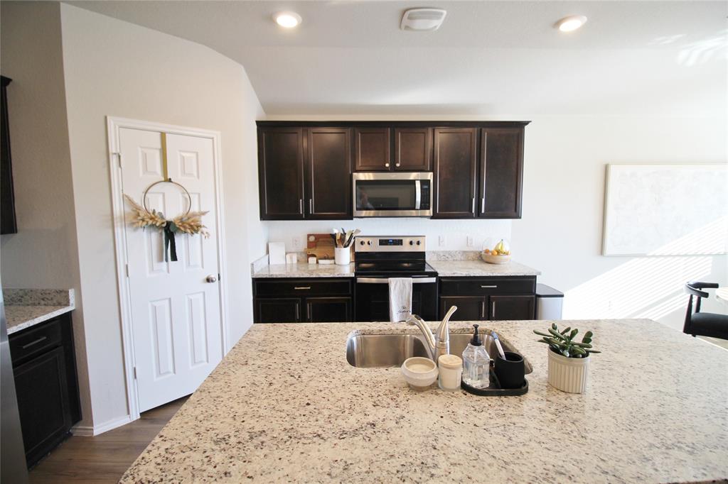 3333 Brosnan Road Lorena, TX 76655 - Photo 18 of 27