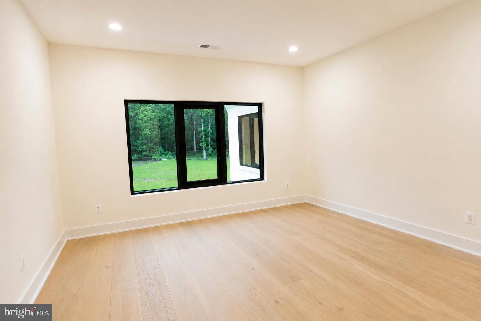 5947 Doyle Road Clifton, VA 20124 - Photo 55 of 69 an empty room with a window