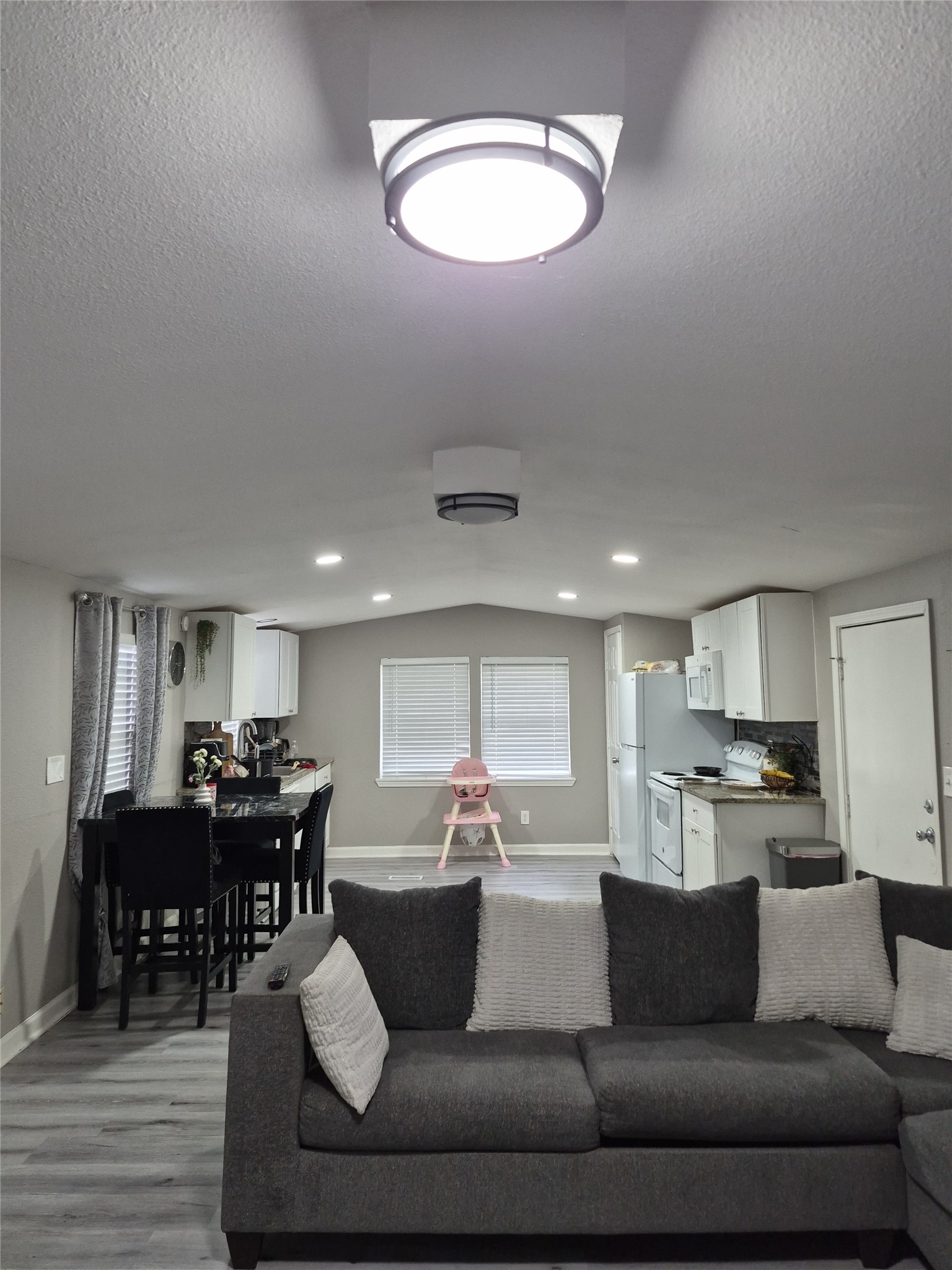 24169 Enloe Road Porter, TX 77365 - Photo 10 of 23 Gallery Image 10