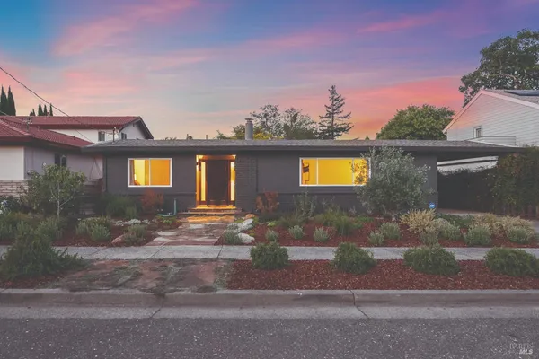 $659,000 | 312 North Jefferson Street, Cloverdale, CA 95425