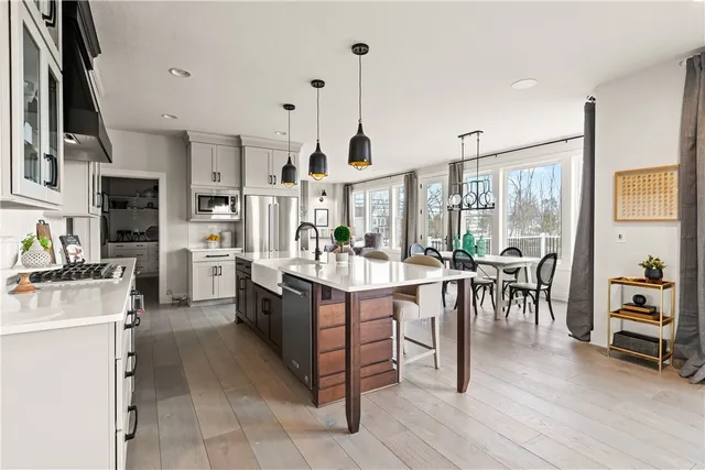 $664,900 | 81 Chase Meadow Trail, Mendon, NY 14472