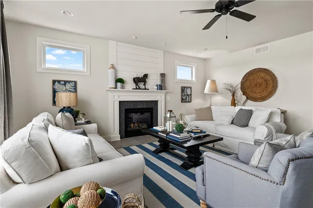 $664,900 | 81 Chase Meadow Trail, Mendon, NY 14472