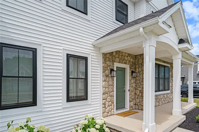 $664,900 | 81 Chase Meadow Trail, Mendon, NY 14472