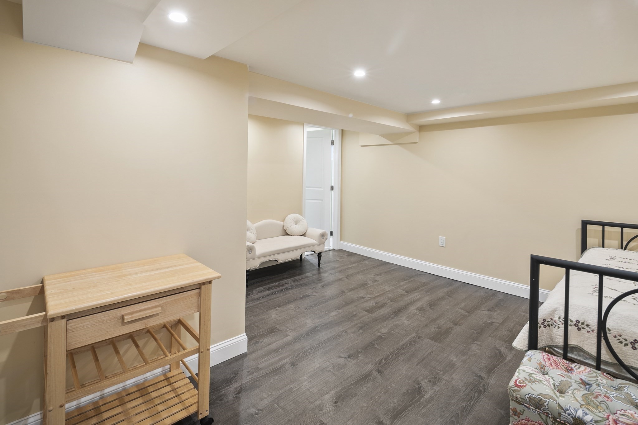 40 Pierce Road, Unit 40 Watertown, MA 02472 - Photo 19 of 32 Gallery Image 19