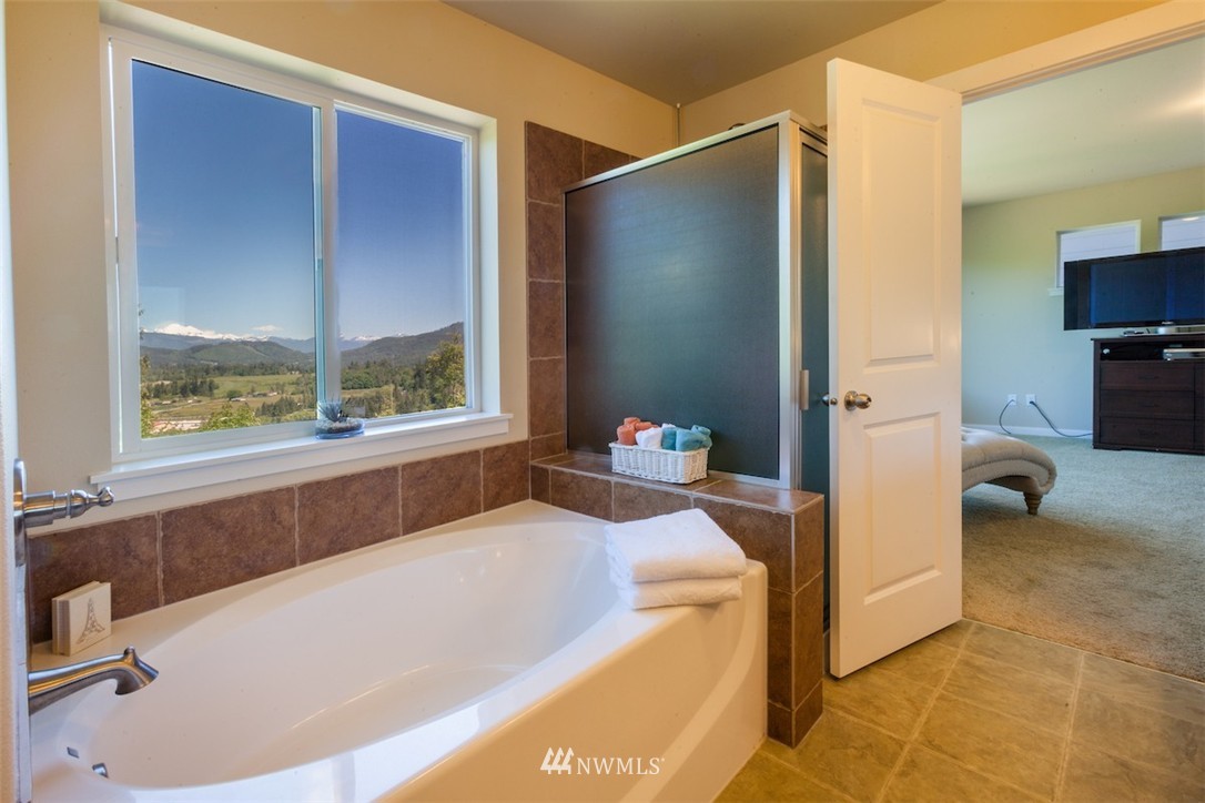 802 Panorama Ridge Mount Vernon, WA 98273 - Photo 18 of 25 Gallery Image 18