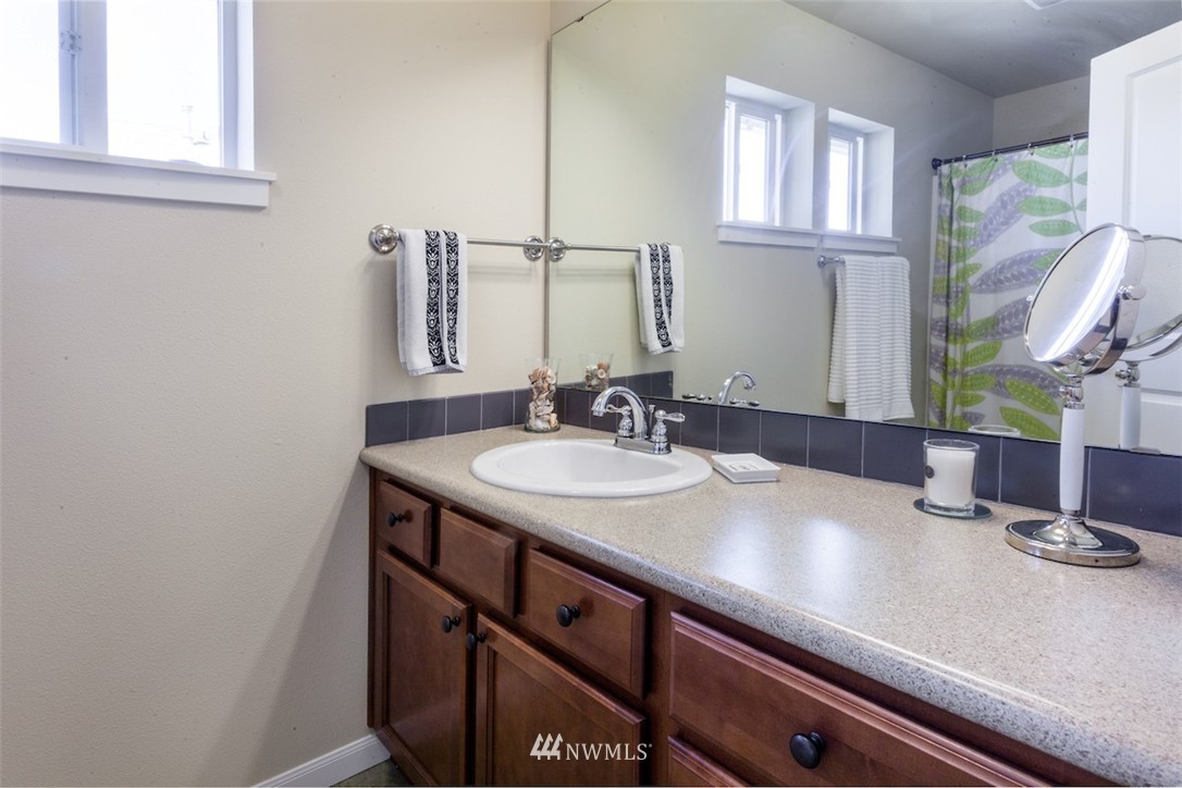 802 Panorama Ridge Mount Vernon, WA 98273 - Photo 22 of 25 Gallery Image 22