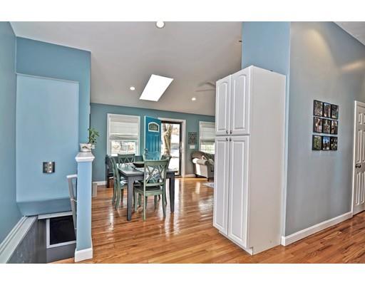 137 Bay State Road Worcester, MA 01606 - Photo 6 of 30