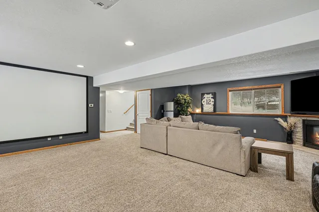 $419,900 | 2034 Camp Ridge, Twin Lake, MI 49457